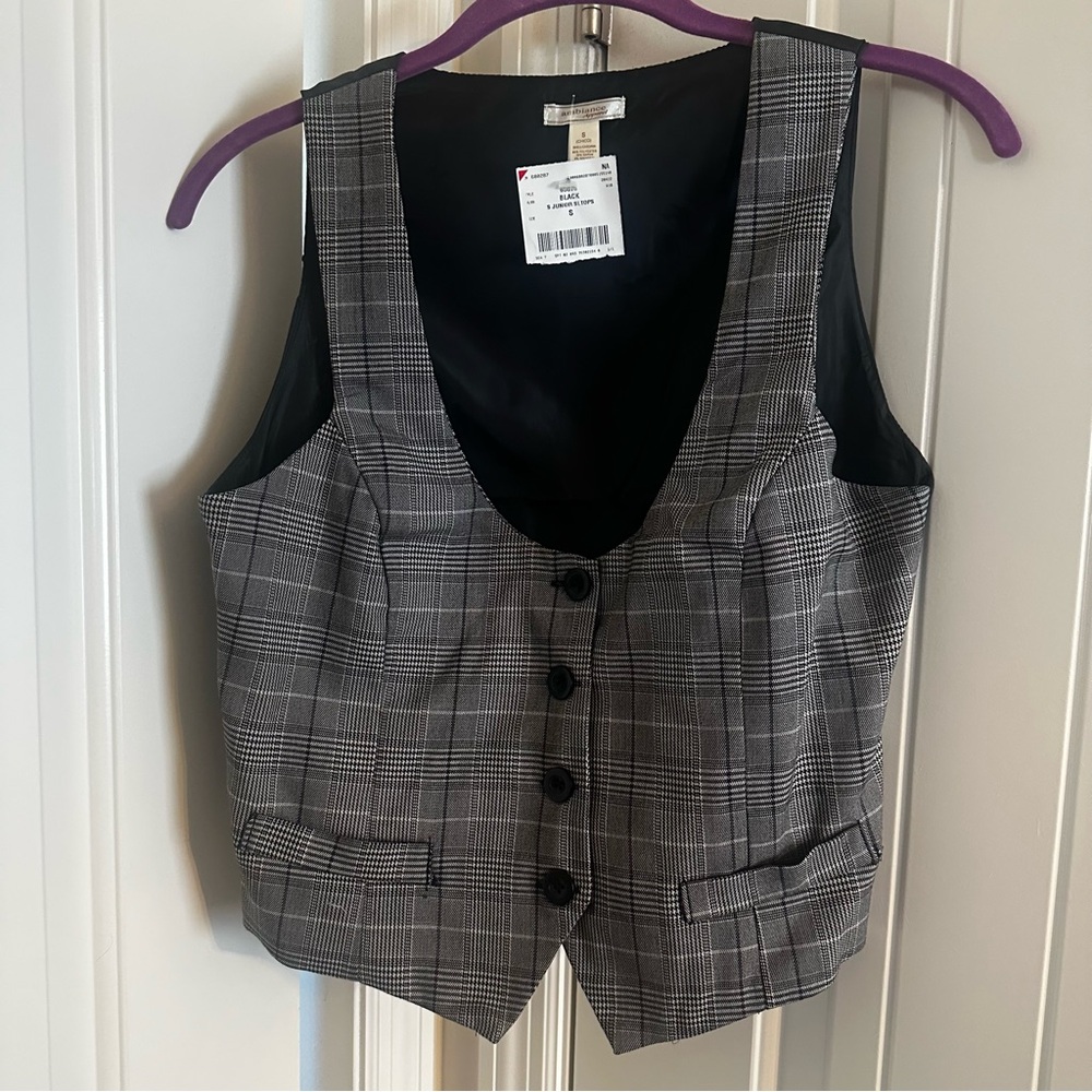 Gray Plaid Button-Up Vest